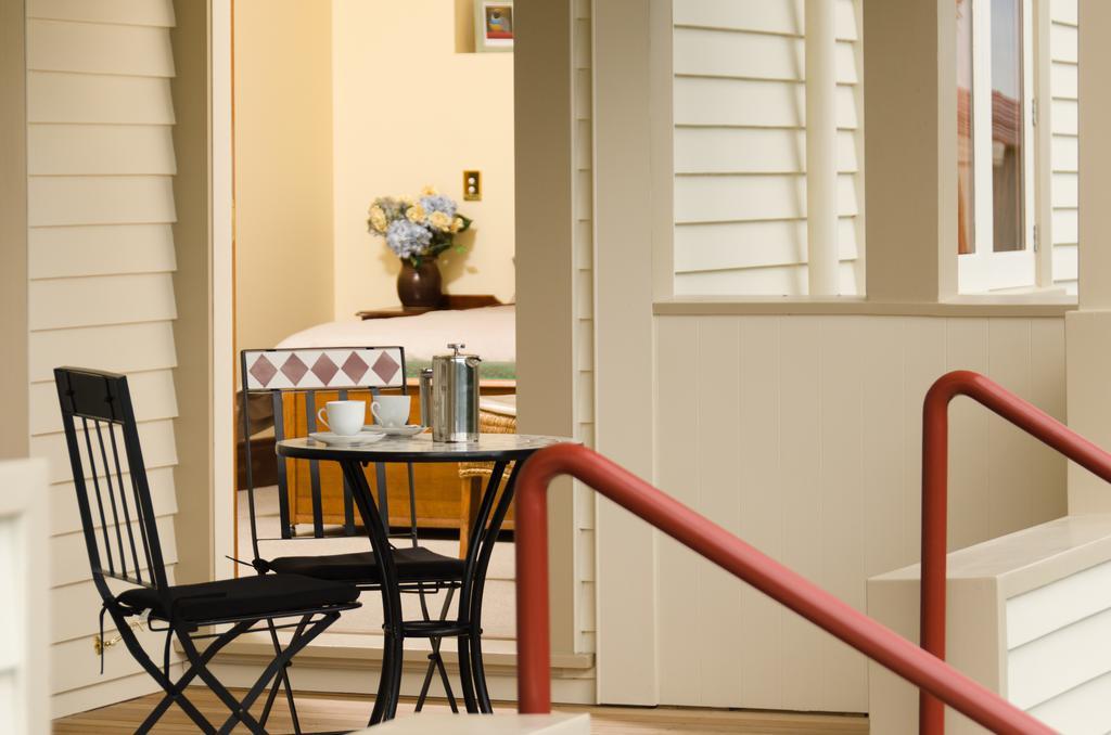 Brettons Retreat Hotel Richmond Room photo